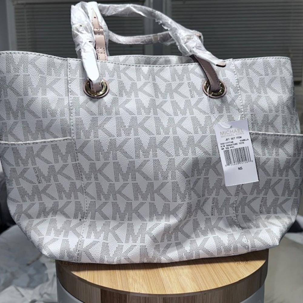 Michael Kors Jet Set tote.